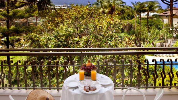 Hotel Alpha, Frühstück im Komfortzimmer