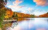 Indian Summer am Lac-du-missionaire in Kanada,